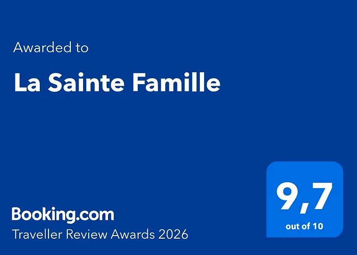 La Sainte Famille بيت ضيافة لورد