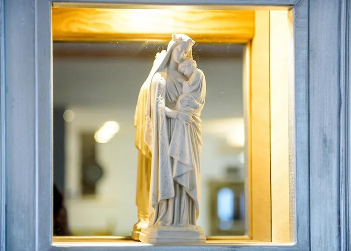 La Sainte Famille بيت ضيافة